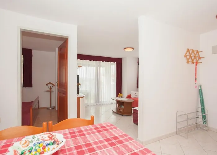 17857c Apartman *