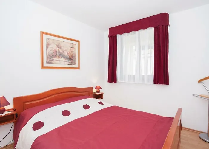 17857c Apartment